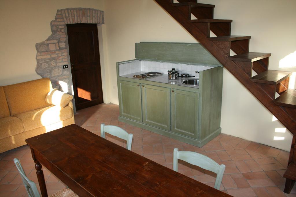 Agriturismo Terre Di Musignano Канино Номер фото