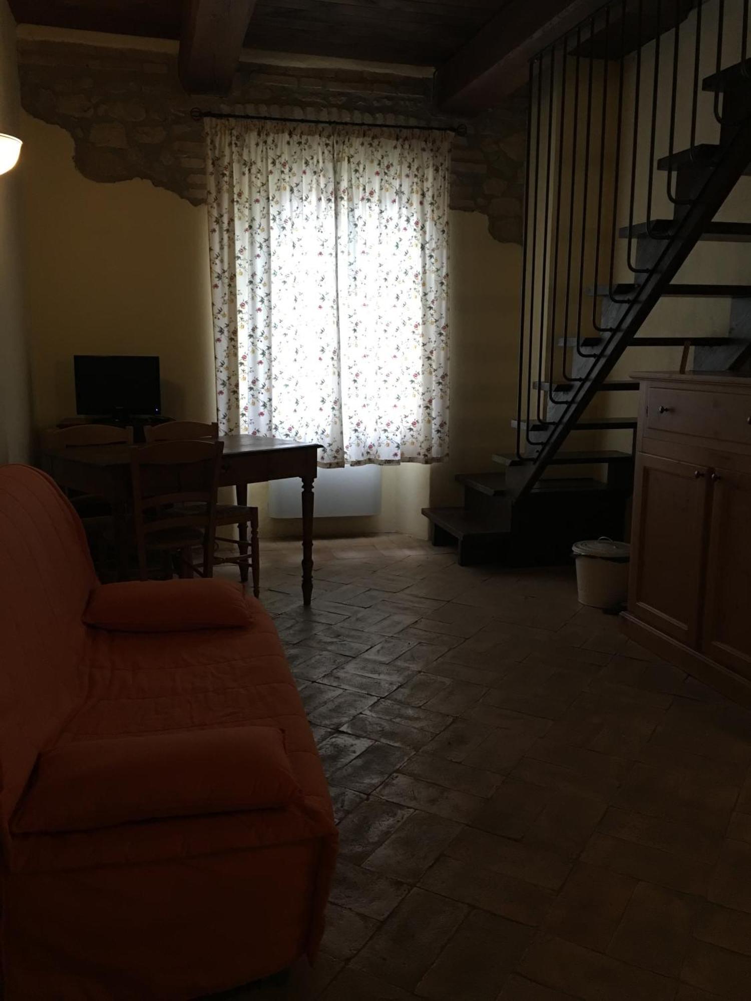 Agriturismo Terre Di Musignano Канино Экстерьер фото