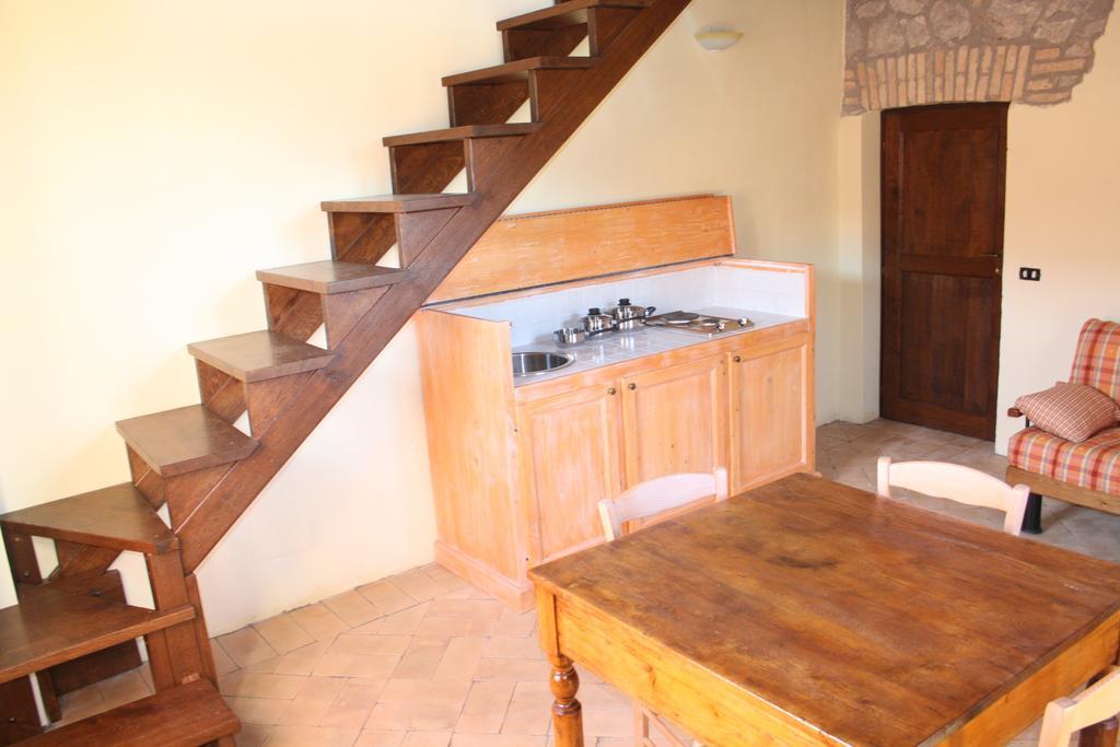 Agriturismo Terre Di Musignano Канино Номер фото