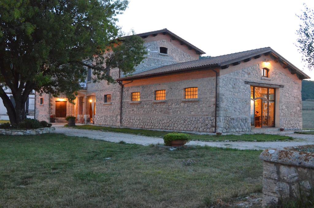 Agriturismo Terre Di Musignano Канино Экстерьер фото