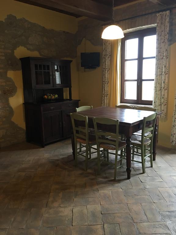 Agriturismo Terre Di Musignano Канино Экстерьер фото