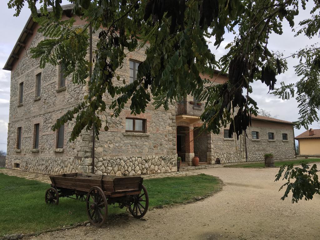 Agriturismo Terre Di Musignano Канино Экстерьер фото