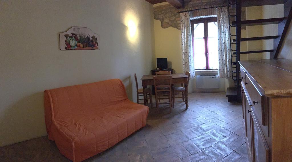 Agriturismo Terre Di Musignano Канино Экстерьер фото