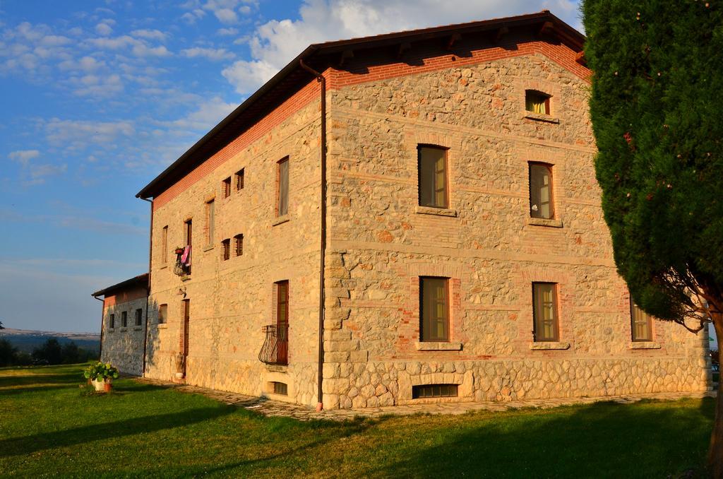Agriturismo Terre Di Musignano Канино Экстерьер фото