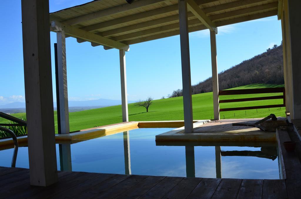 Agriturismo Terre Di Musignano Канино Экстерьер фото